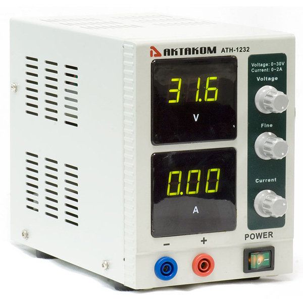 АТН-1232 — источник постоянного напряжения 0-30 В и тока 0-2 А